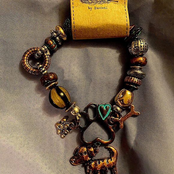 Story by DaVinci Charm Bracelet Dog Paw Adorable Adult Size - NWT - Picture 2 of 5